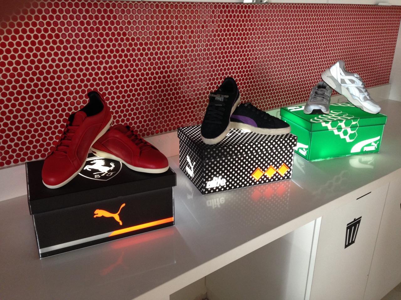 Shoes Display